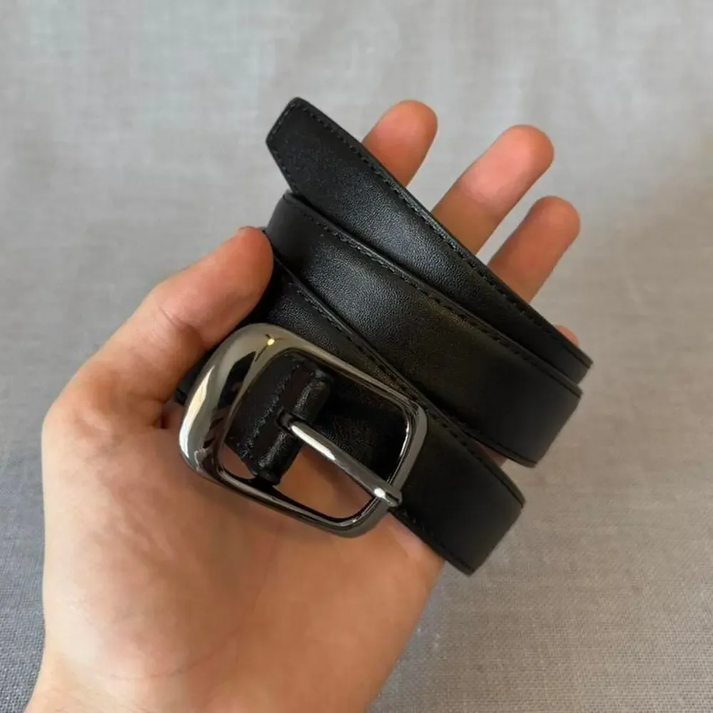Casual black faux leather belt